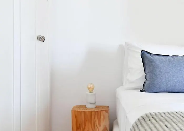 Luxury Paros Akaste Beautiful & Serene Glisidia Willa